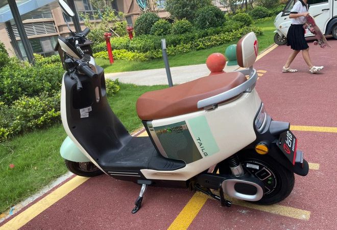 买电动车续航、动力性能、智能化你更注重哪一项？你会怎么选