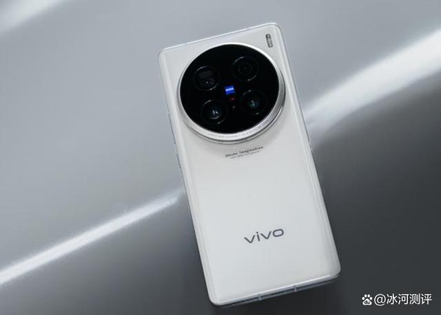 2024年旗舰手机前瞻华为、苹果、小米、vivo的顶级新品发布！(图4)