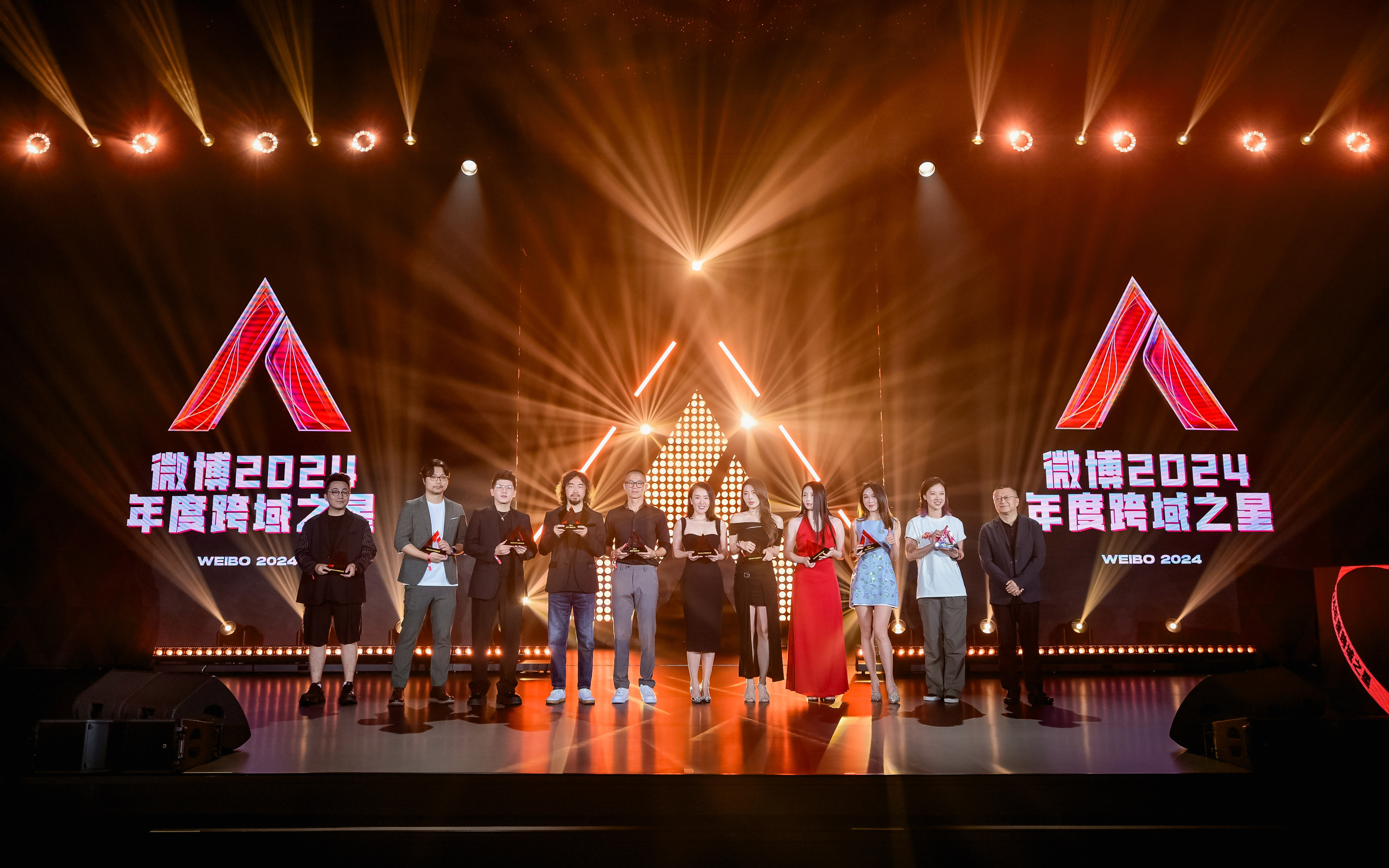 2024微博超级红人节：15组重磅红人荣誉揭晓鼓励内容创作者潜力释放(图5)