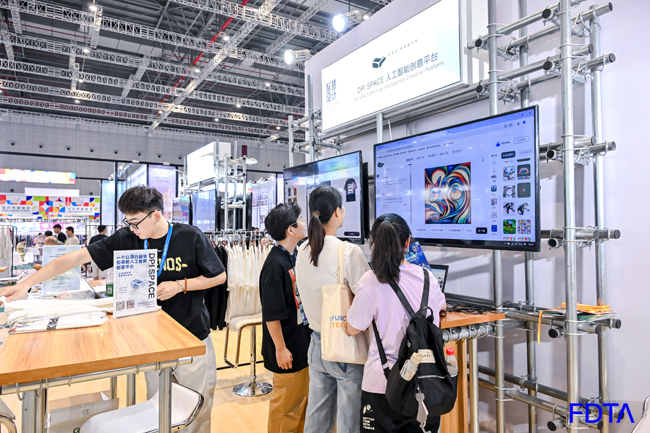 纺织服装产业数字技术创新与应用--DigitalFashion数字时尚创新空间亮相2024intertextile展(图3)