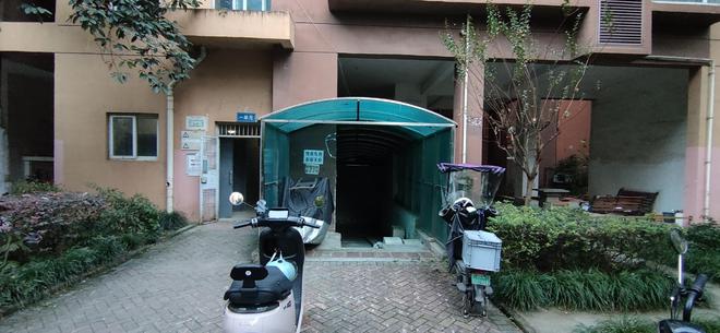 小区住宅回访：有的整改到位有的仍需努力(图3)