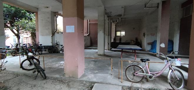 小区住宅回访：有的整改到位有的仍需努力(图5)
