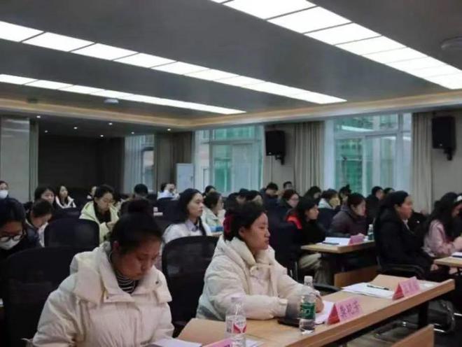 阿坝州大学生西部计划志愿者应急安全技能及就业能力提升培训班圆满举办(图3)