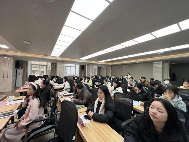 阿坝州大学生西部计划志愿者应急安全技能及就业能力提升培训班圆满举办(图5)