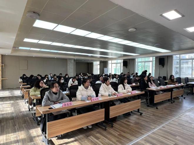 阿坝州大学生西部计划志愿者应急安全技能及就业能力提升培训班圆满举办(图7)