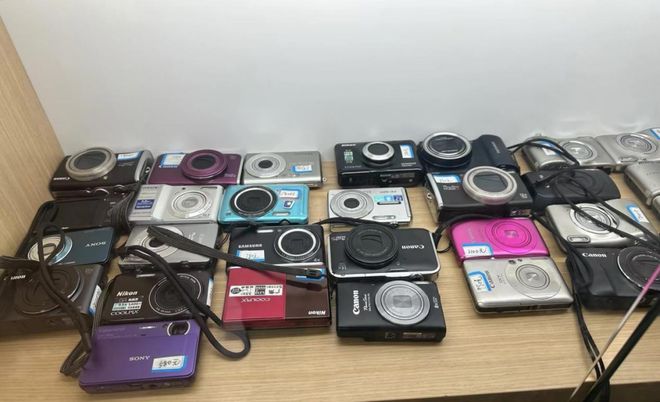 加价买二手才是真潮流？