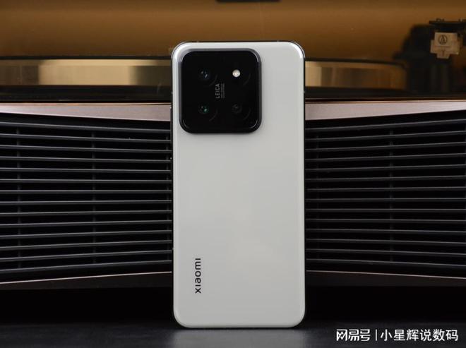 2024“口碑最好”的3款手机16G+512G价格大跳水流畅再战五年(图4)