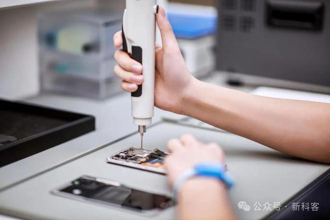 华为服务日每月首周五六日的暖心体验！2025年再送惊喜(图3)
