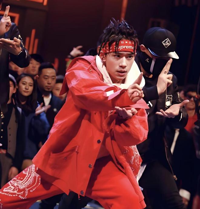 TFBOYS单飞8年：当年人气高的却走下坡最不起眼的却已高不可攀(图30)